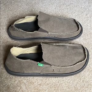 Men’s Sanuk Brown Size 12 Only worn a few times